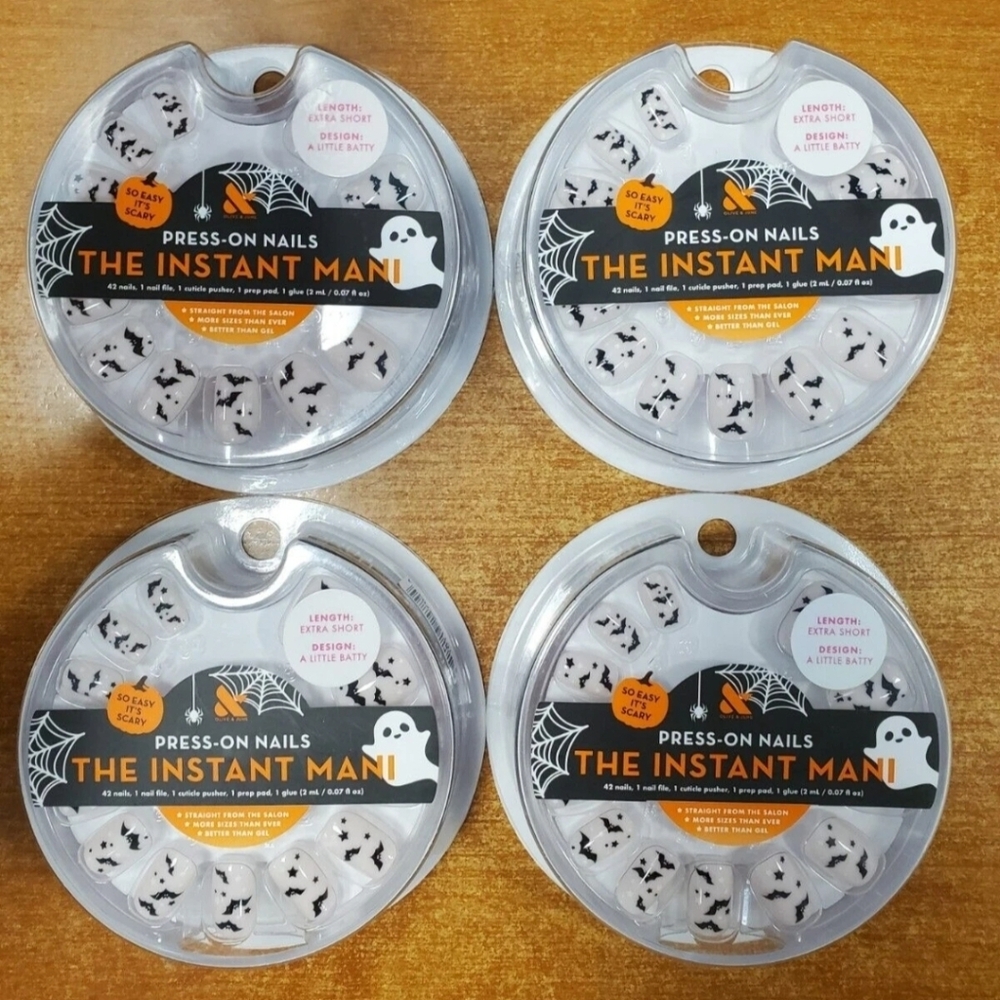 NWT Olive And June Halloween Press On Nails Bundle Of 4